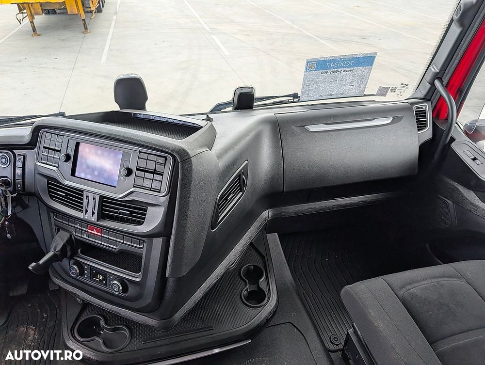 Iveco S-Way 490 - 29