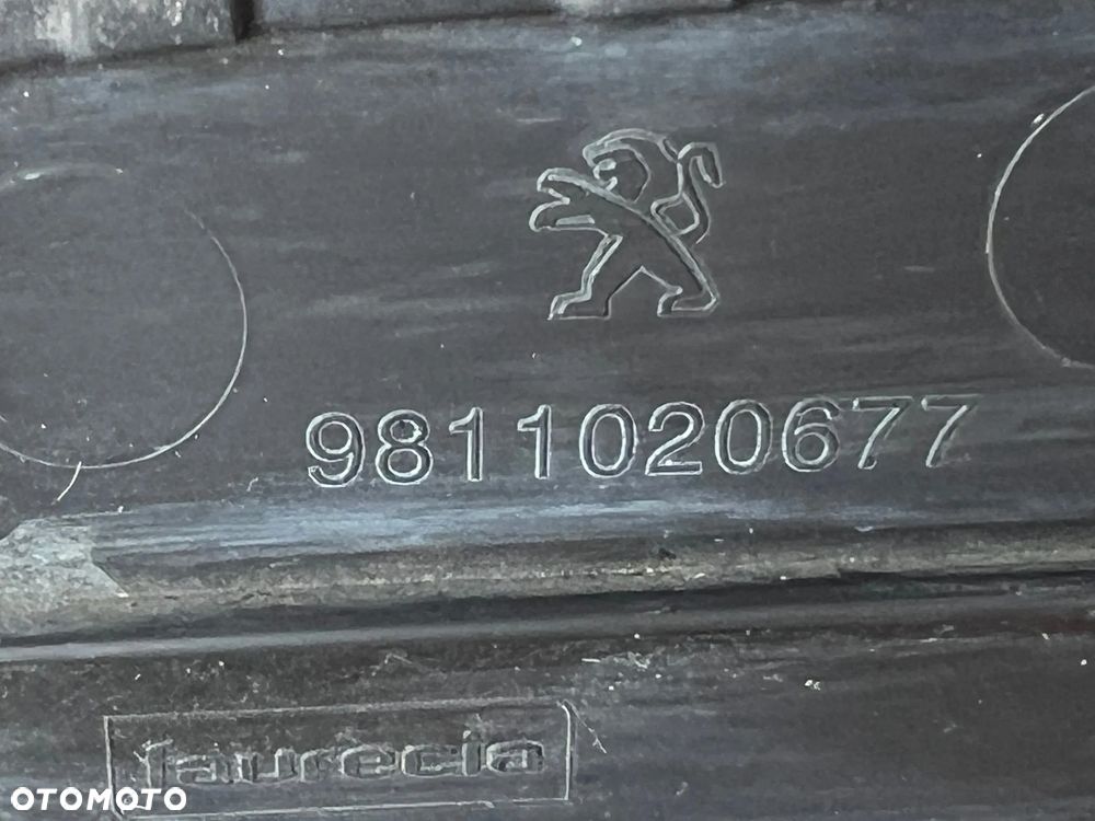 ZAŚLEPKA ZDERZAKA TYLNEGO PEUGEOT 3008 II LIFT 9811020677 - 3