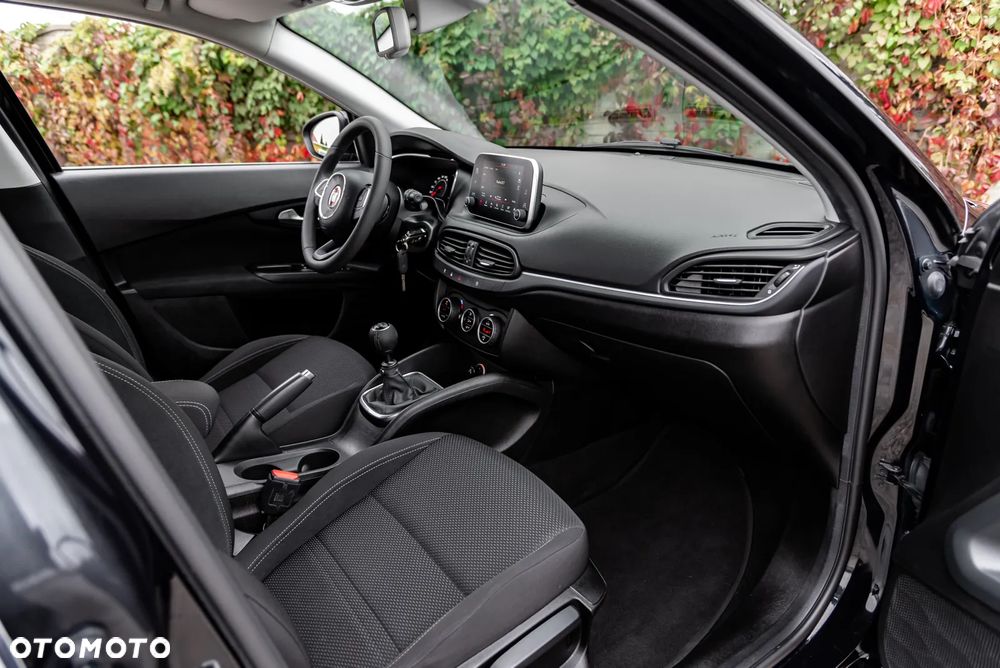 Fiat Tipo 1.4 T-Jet Sport - 23