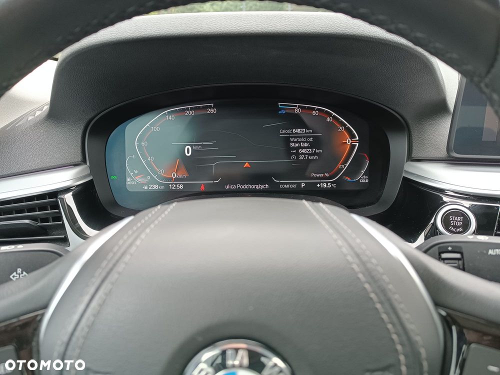 BMW Seria 5 520d MHEV - 22