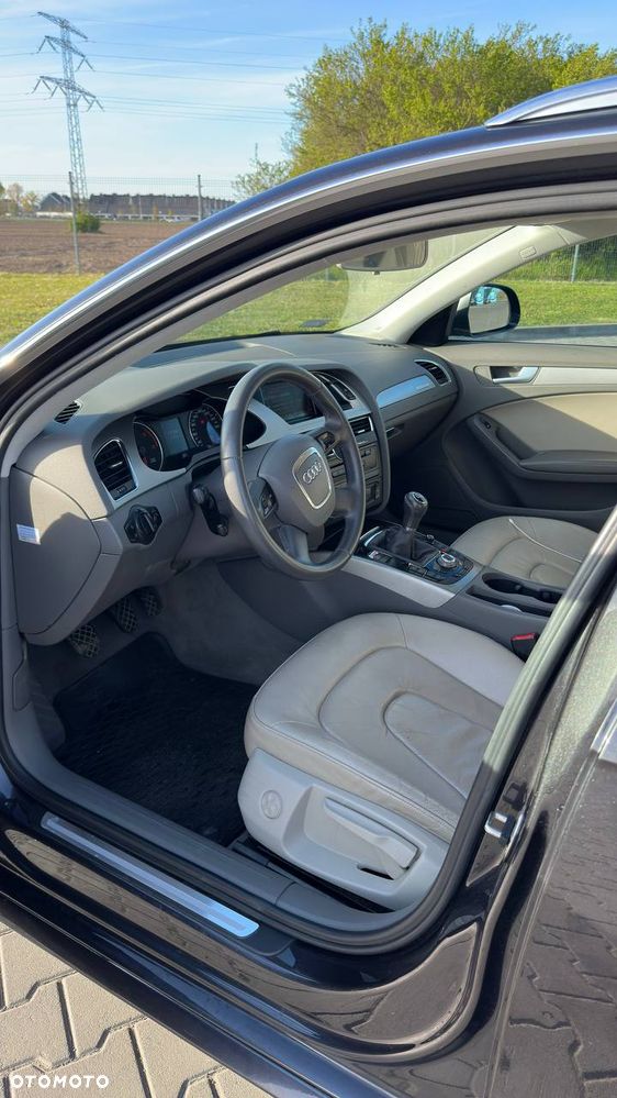 Audi A4 Avant 3.0 TDI Quattro - 8