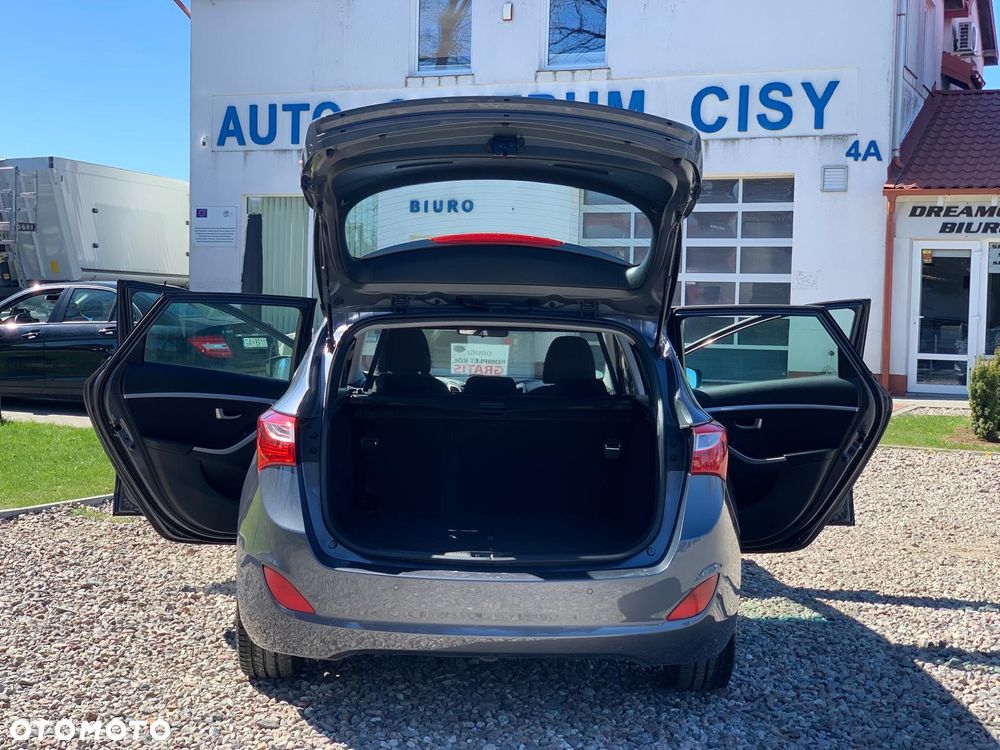 Hyundai i30 - 11