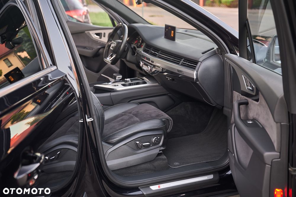 Audi Q7 3.0 TDI Quattro Tiptronic - 24