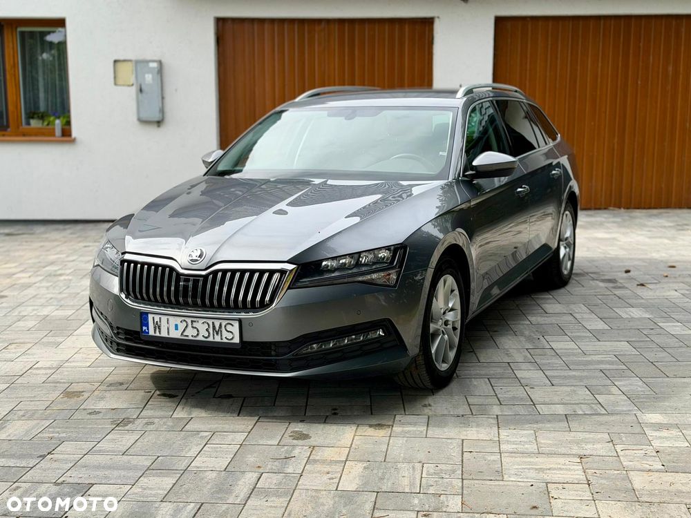 Skoda Superb 2.0 TDI SCR Ambition DSG - 2