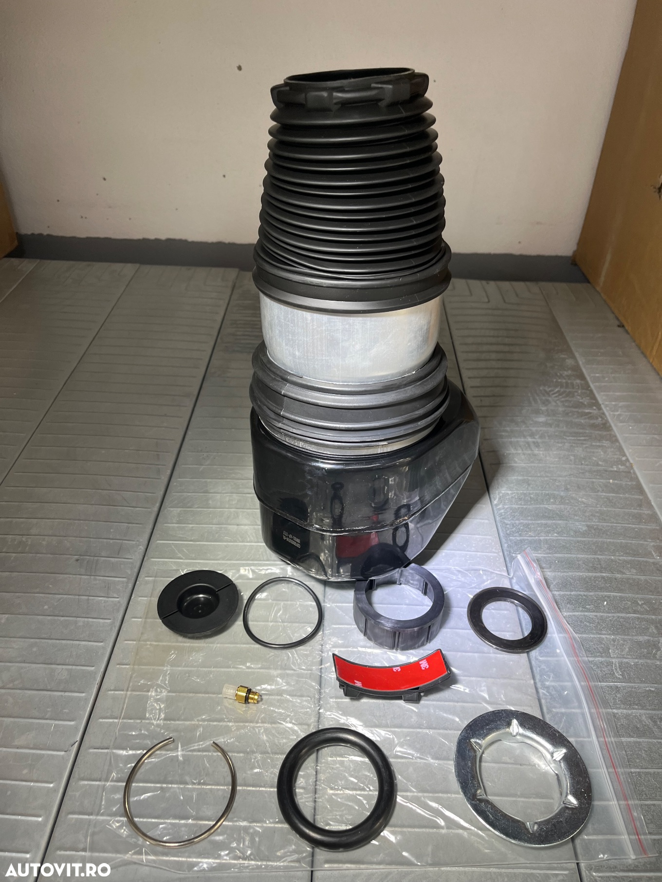 Compresor perne aer bmw seria 7 seria 5 g11 g12 g30 nou complet - 11