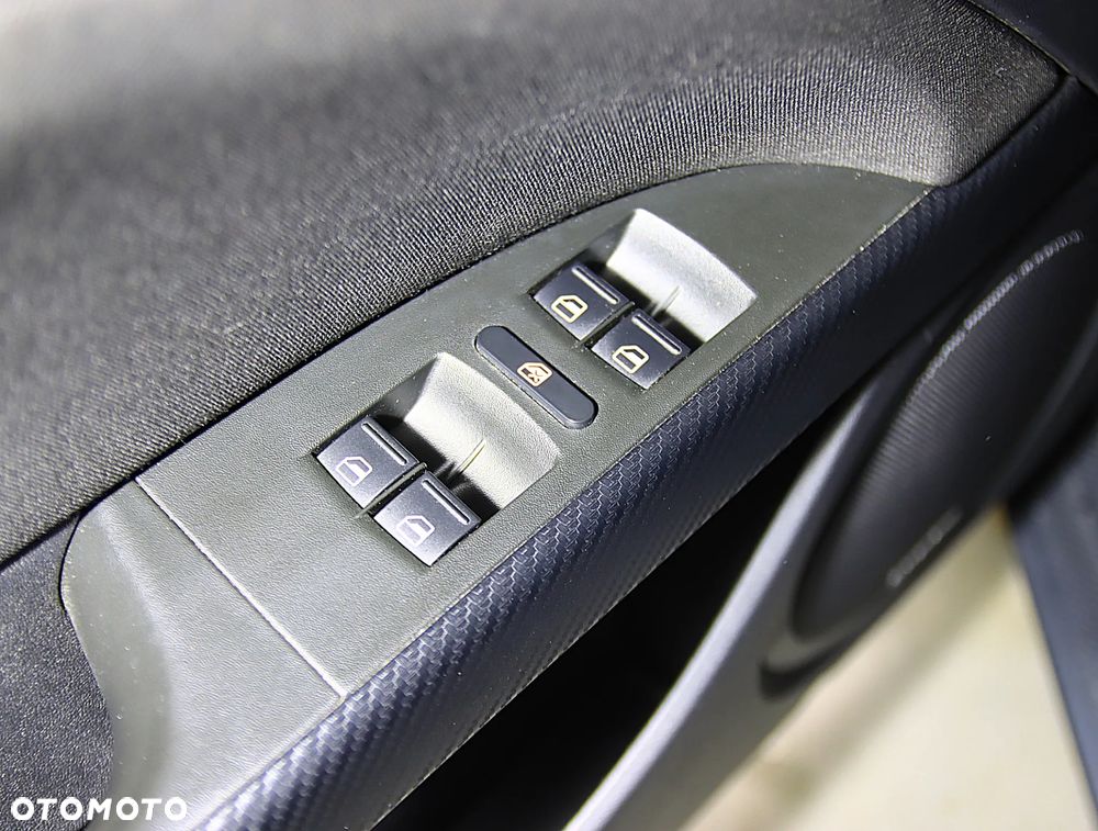 Seat Leon 2.0 TDI DPF FR - 23