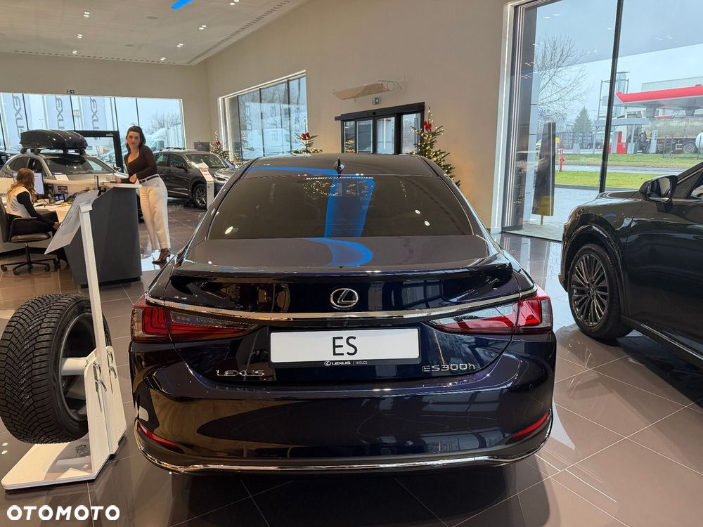 Lexus ES 300h Prestige - 3