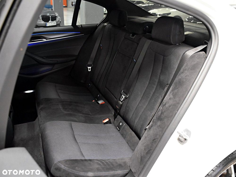 BMW Seria 5 - 12