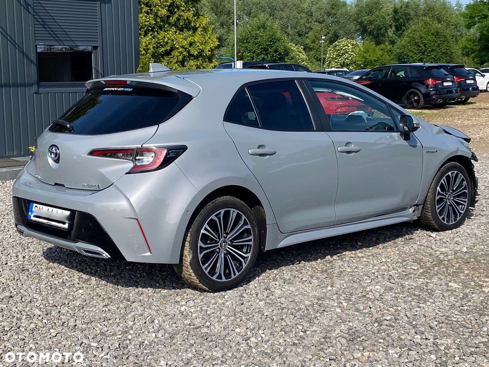 Toyota Corolla - 11