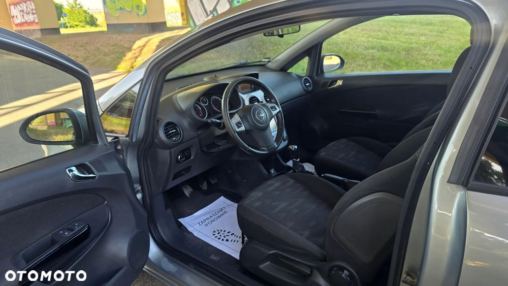 Opel Corsa 1.4 T Enjoy S&S - 23
