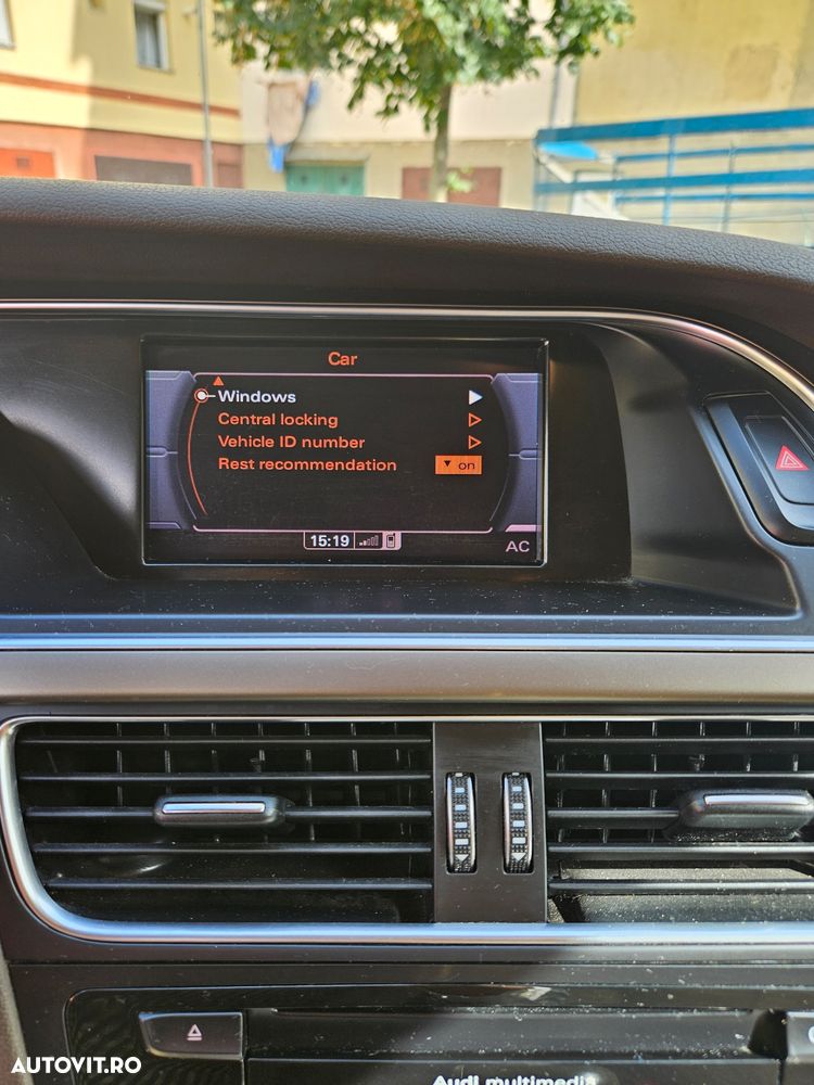 Audi A4 Limuzina - 6