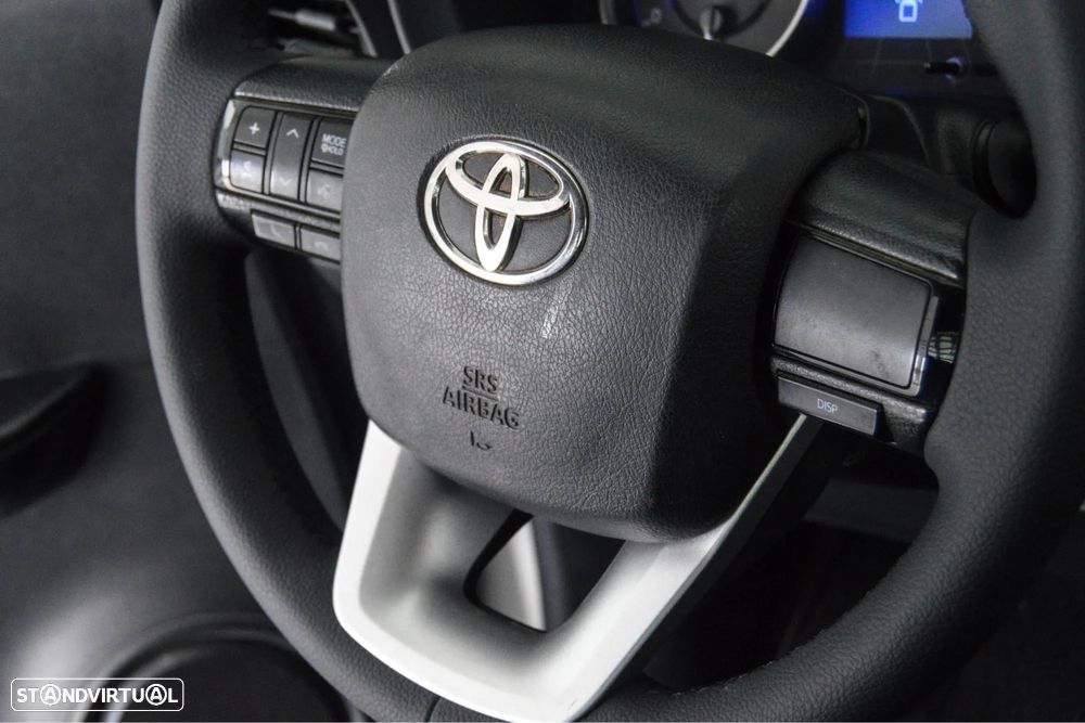 Toyota Hilux 2.4 D-4D 4X4 Cabine Simples 2L - 28