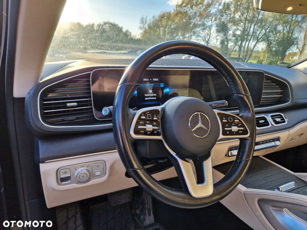 Mercedes-Benz GLE - 12