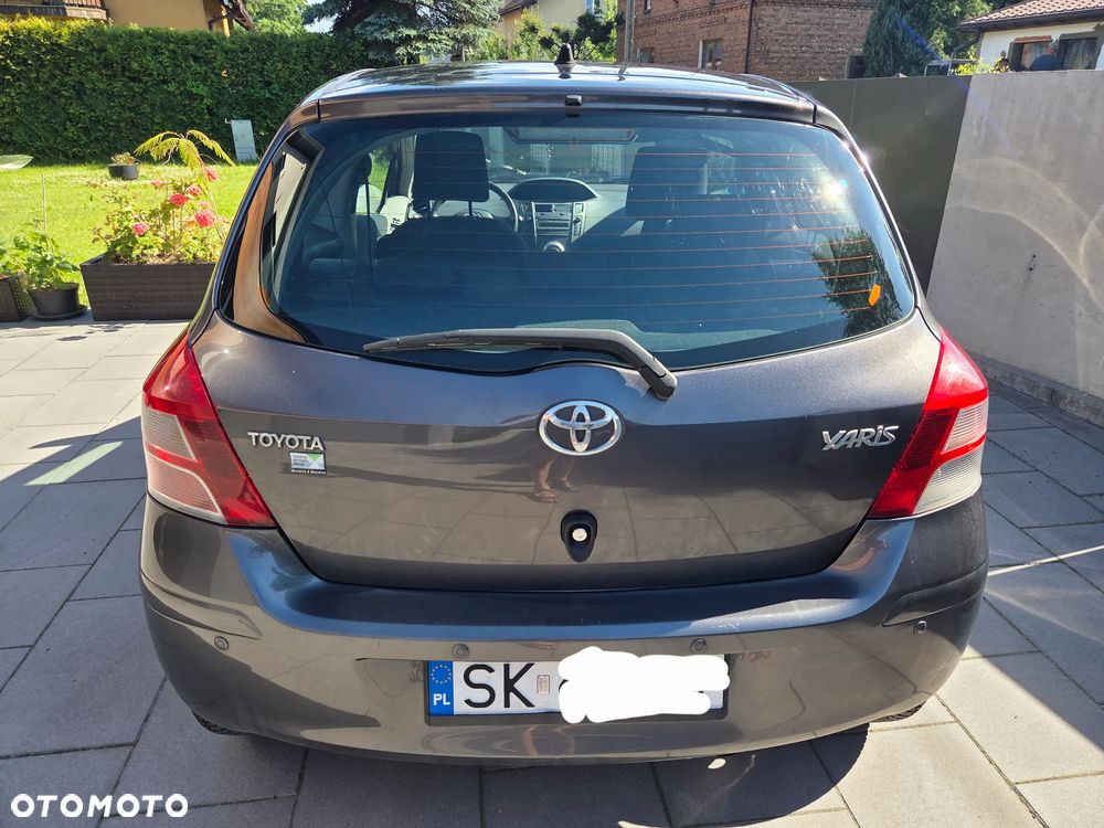 Toyota Yaris 1.33 2010 - 2