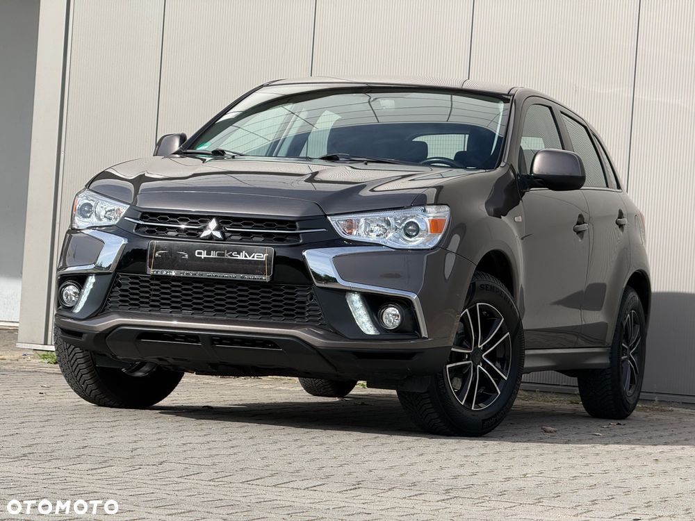 Mitsubishi ASX - 5