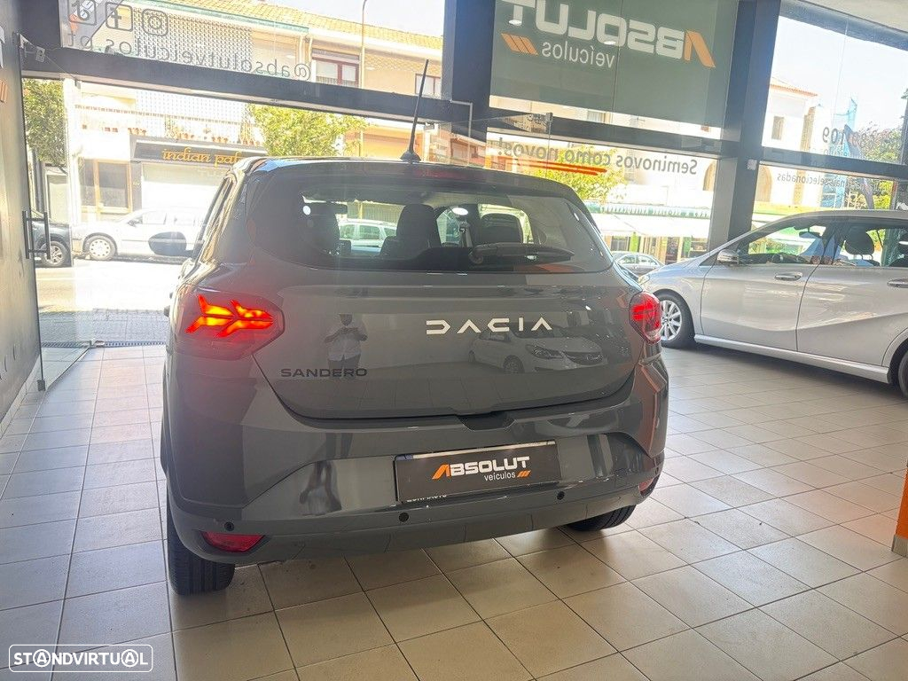 Dacia Sandero 1.0 SCe Essential - 7