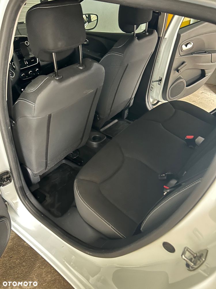 Renault Clio 0.9 TCe Winter Edition - 18