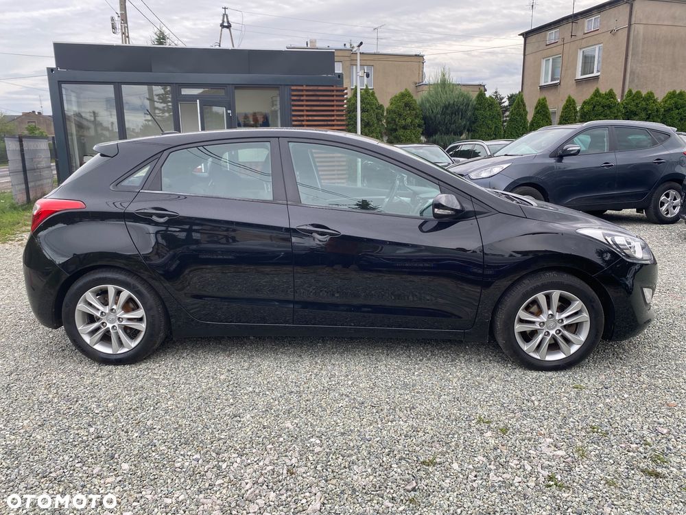 Hyundai i30 1.4 Premium - 16