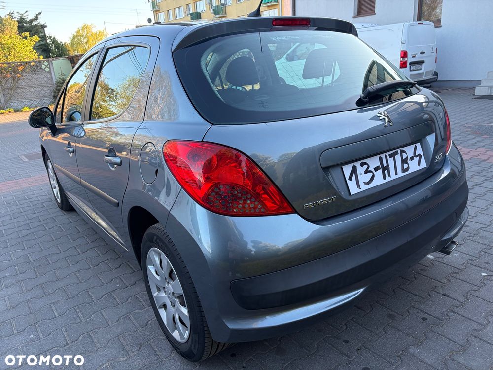 Peugeot 207 95 VTi Urban Style - 9