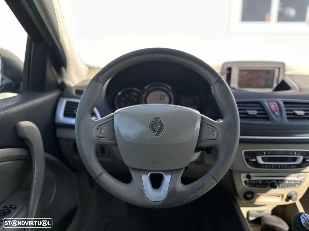 Renault Mégane Sport Tourer 1.5 dCi Dynamique S - 24