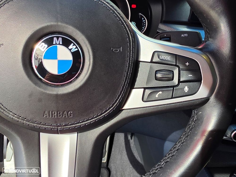 BMW 530 e iPerformance Pack M - 22