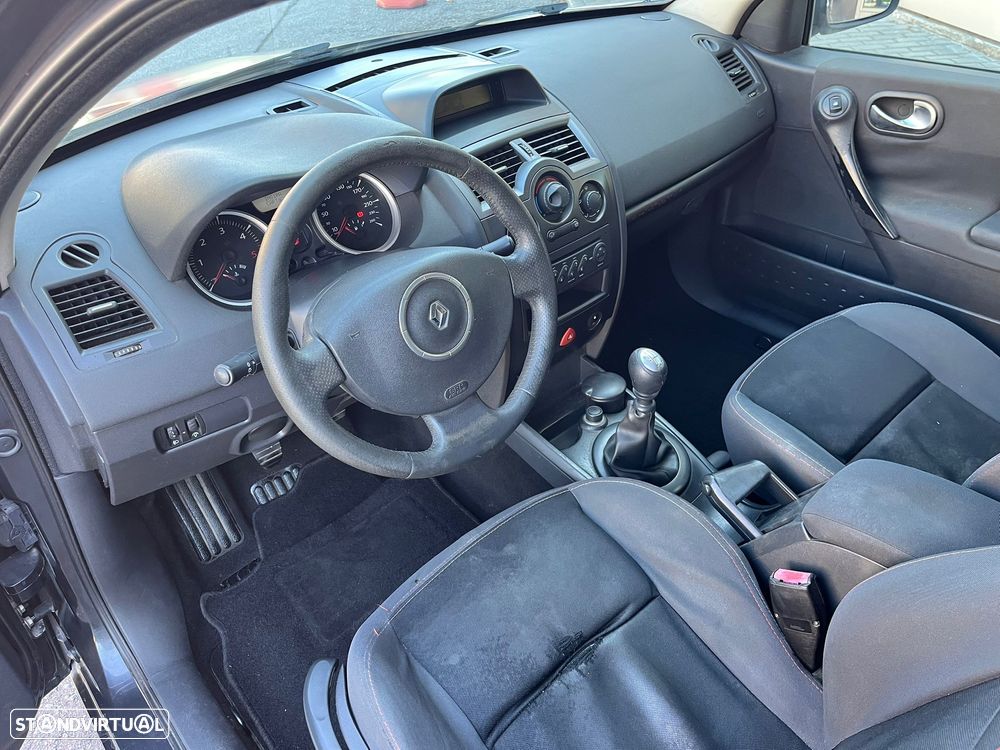 Renault Mégane Break 1.5 dCi Extreme - 10