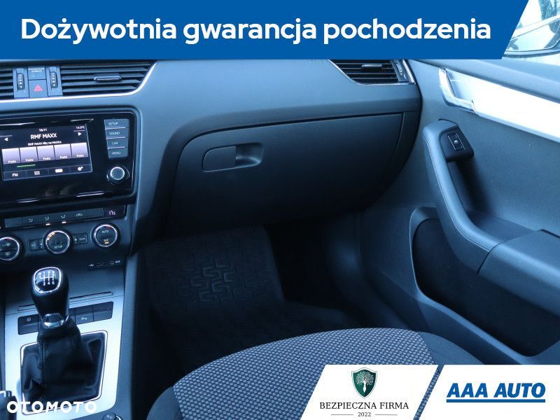 Skoda Octavia - 10
