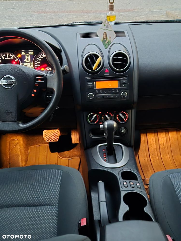 Nissan Qashqai - 9