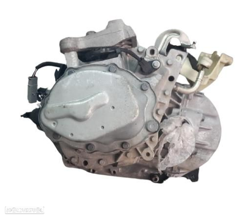 Caixa de velocidades manual PEUGEOT 208 - 4