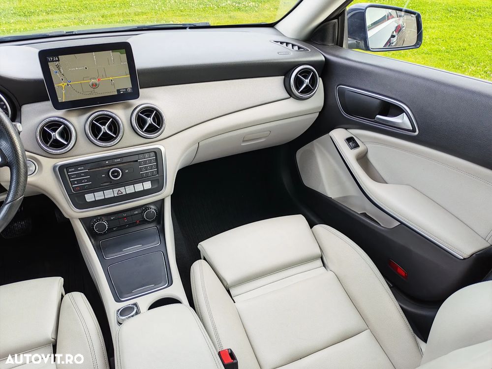 Mercedes-Benz CLA 200 d 7G-DCT Urban - 7