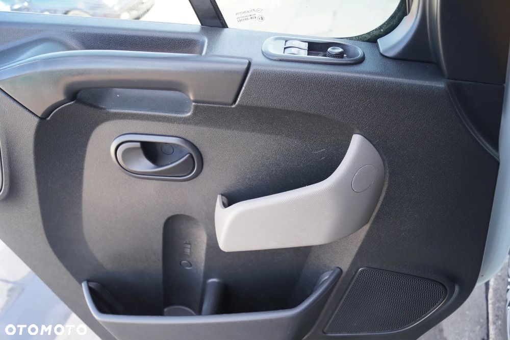 Renault Master - 22