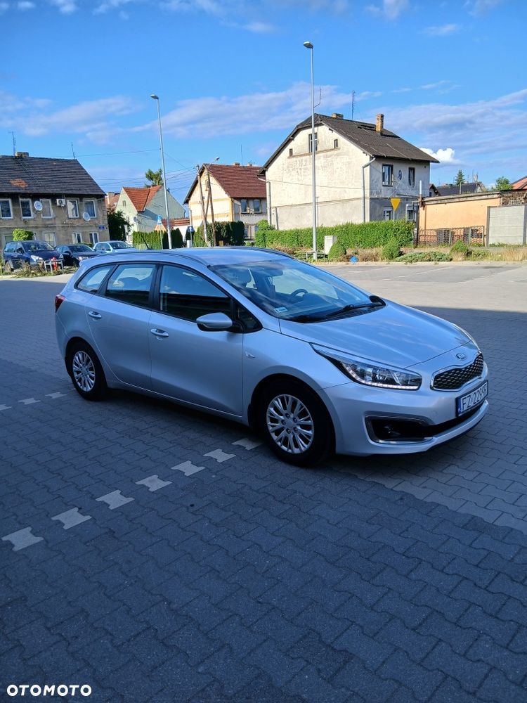 Kia Ceed - 2