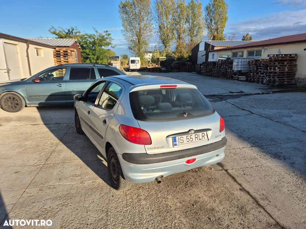 Peugeot 206 - 6