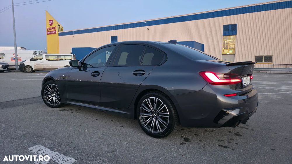 BMW Seria 3 320d xDrive AT MHEV - 4