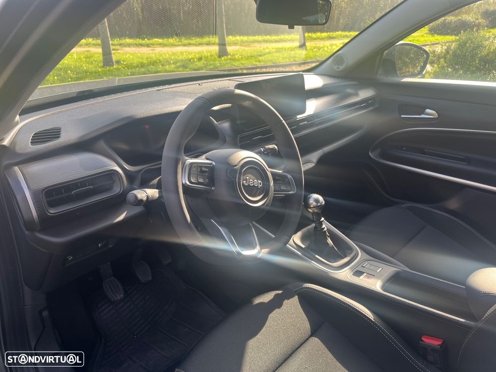 Jeep Avenger 1.2 GSE T3 Altitude - 12