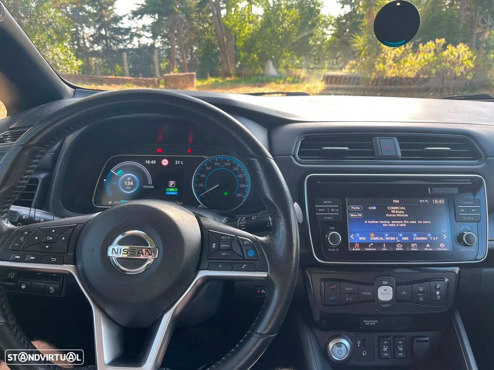 Nissan Leaf N-Connecta - 8