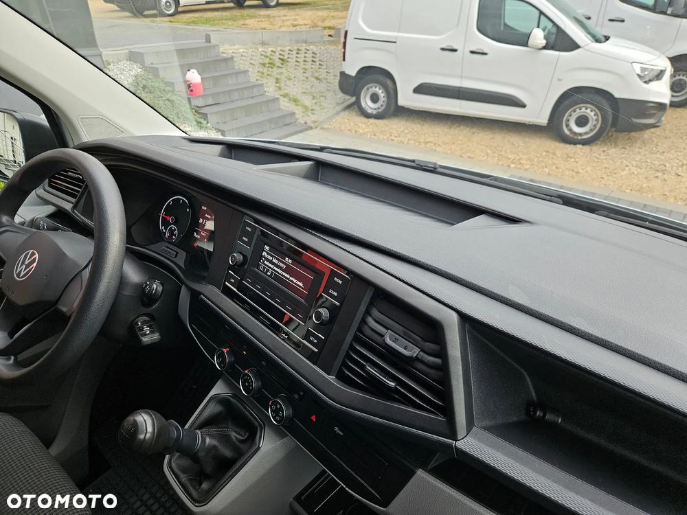 Volkswagen Transporter LONG 2.0TDI - 11