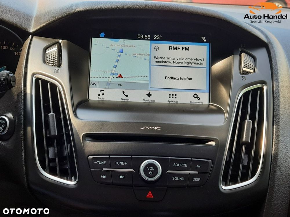 Ford Focus 1.5 EcoBoost STart-Stopp-System TITANIUM - 25
