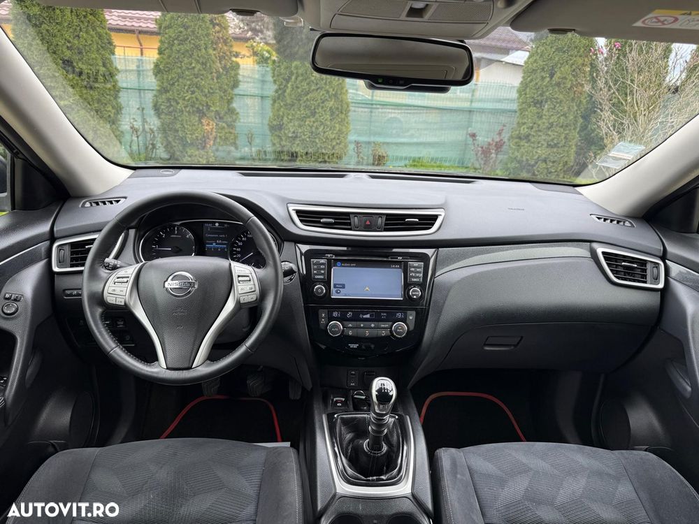 Nissan X-Trail 1.6 dCi N-Connecta - 6