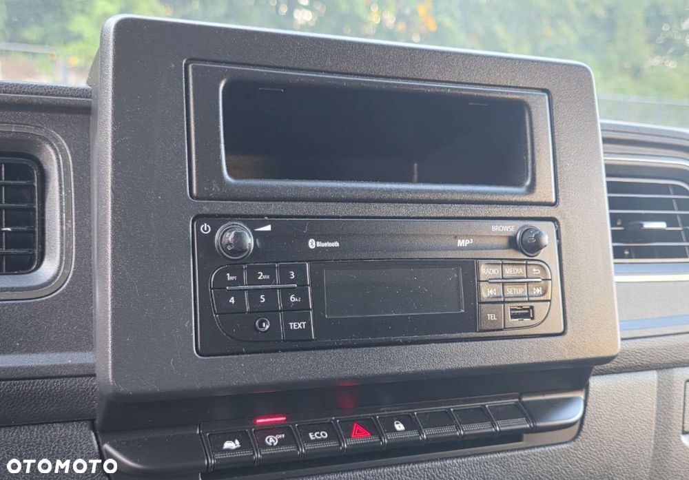 Renault Master - 18
