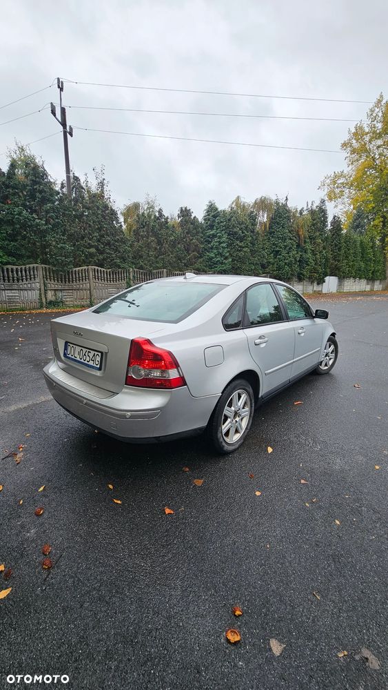 Volvo S40 2004 photo 4