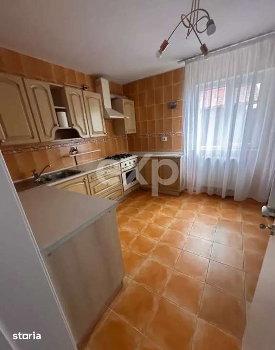Casa individuala moderna de inchiriat – zona Craiovei, Pitesti - Imagine principală: 3/9