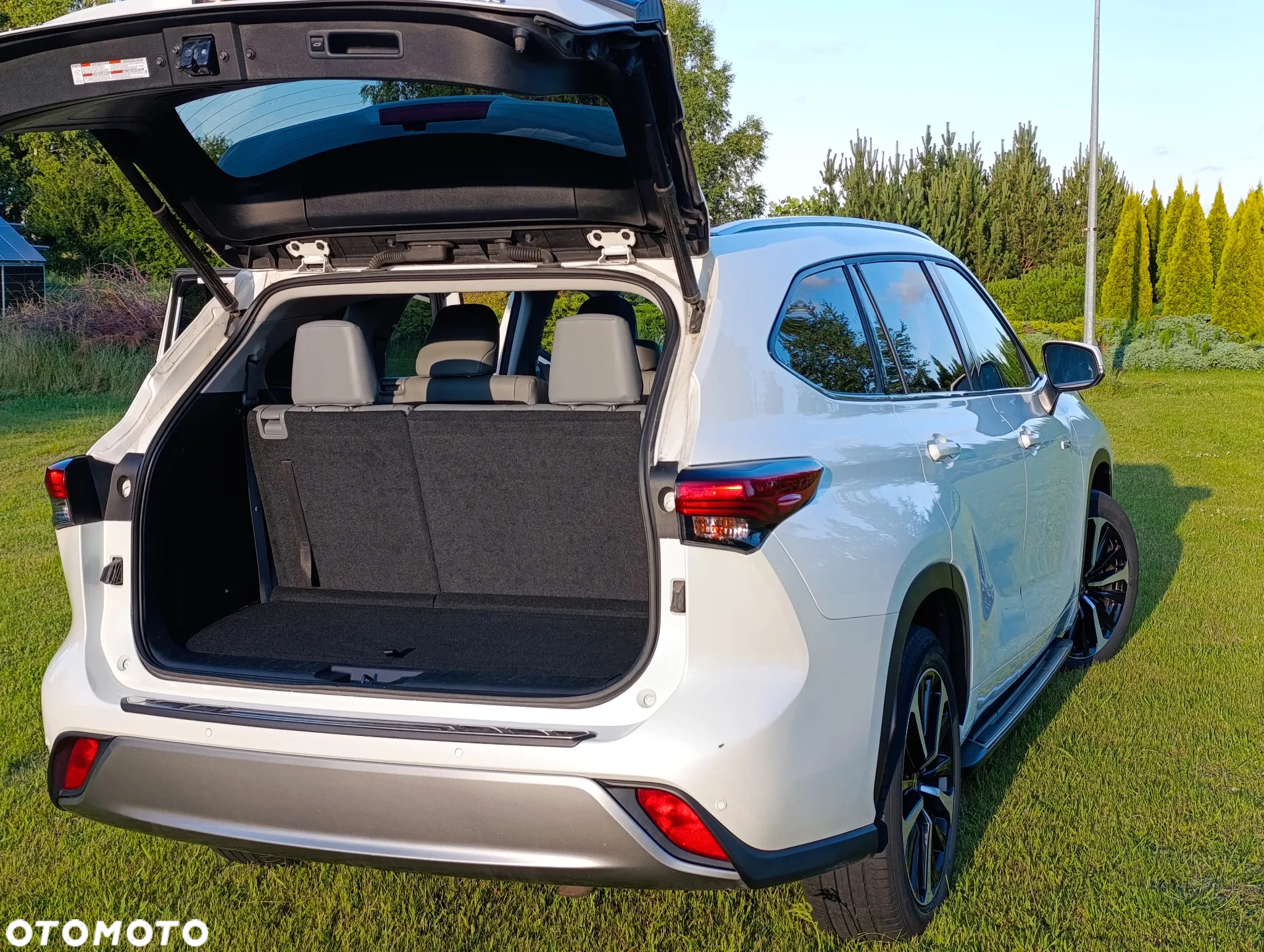 Toyota Highlander 2.5 Hybrid Executive Style - 7