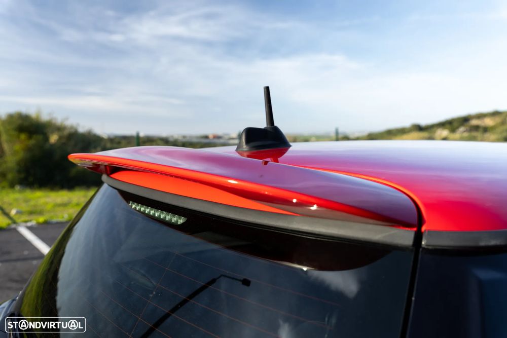 MINI 3 Portas John Cooper Works - 16