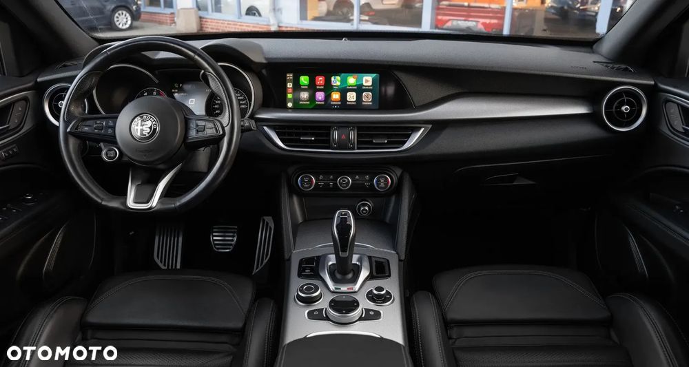 Alfa Romeo Stelvio 2.0 Turbo Veloce Q4 - 12