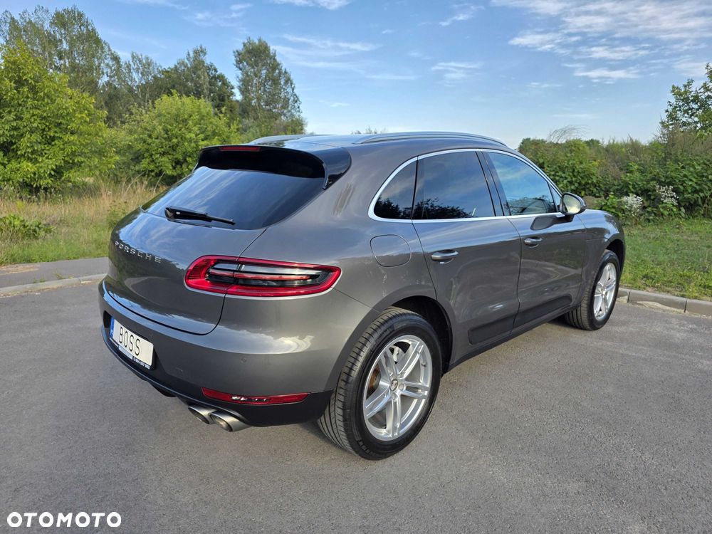 Porsche Macan - 4