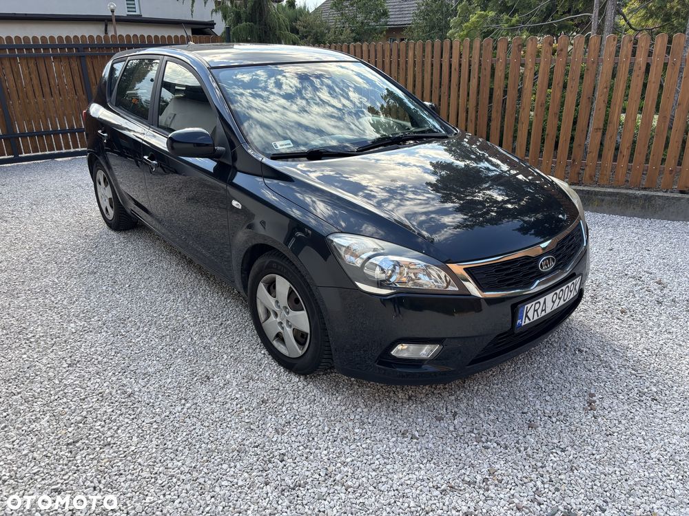 Kia Ceed - 2
