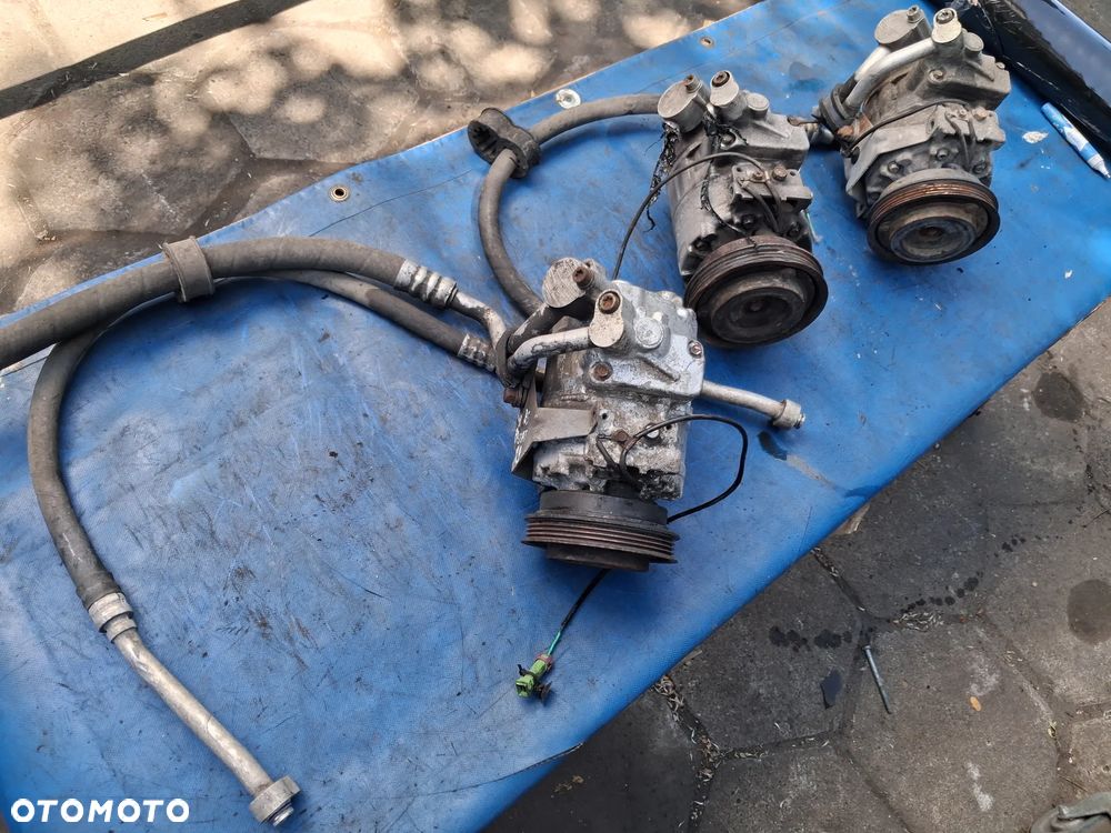 Sprężarka klimatyzacji Volkswagen Passat B5 FL Lift Audi A4 B5 FL Lift A6 C5 FL Lift Skoda Superb Denso 7SBU16C  8D0260808  447220-8182 pompa kompresor klimy 1.9 TDI - 3