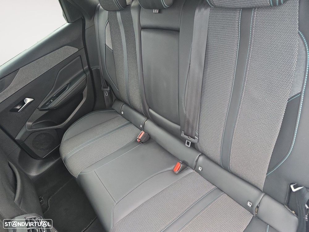 Peugeot 308 SW 1.2 PureTech Allure EAT8 - 13