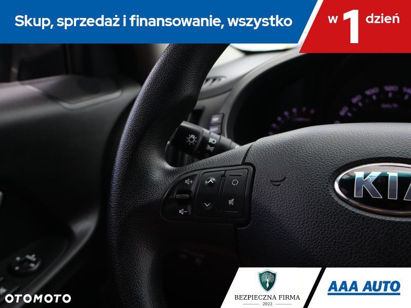 Kia Sportage - 17